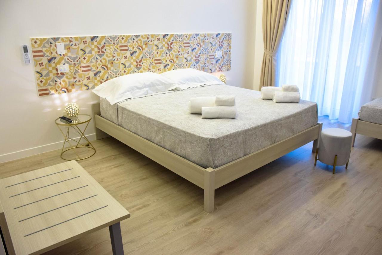 Accomodati B&B Marina di Gioiosa Ionica Exteriör bild