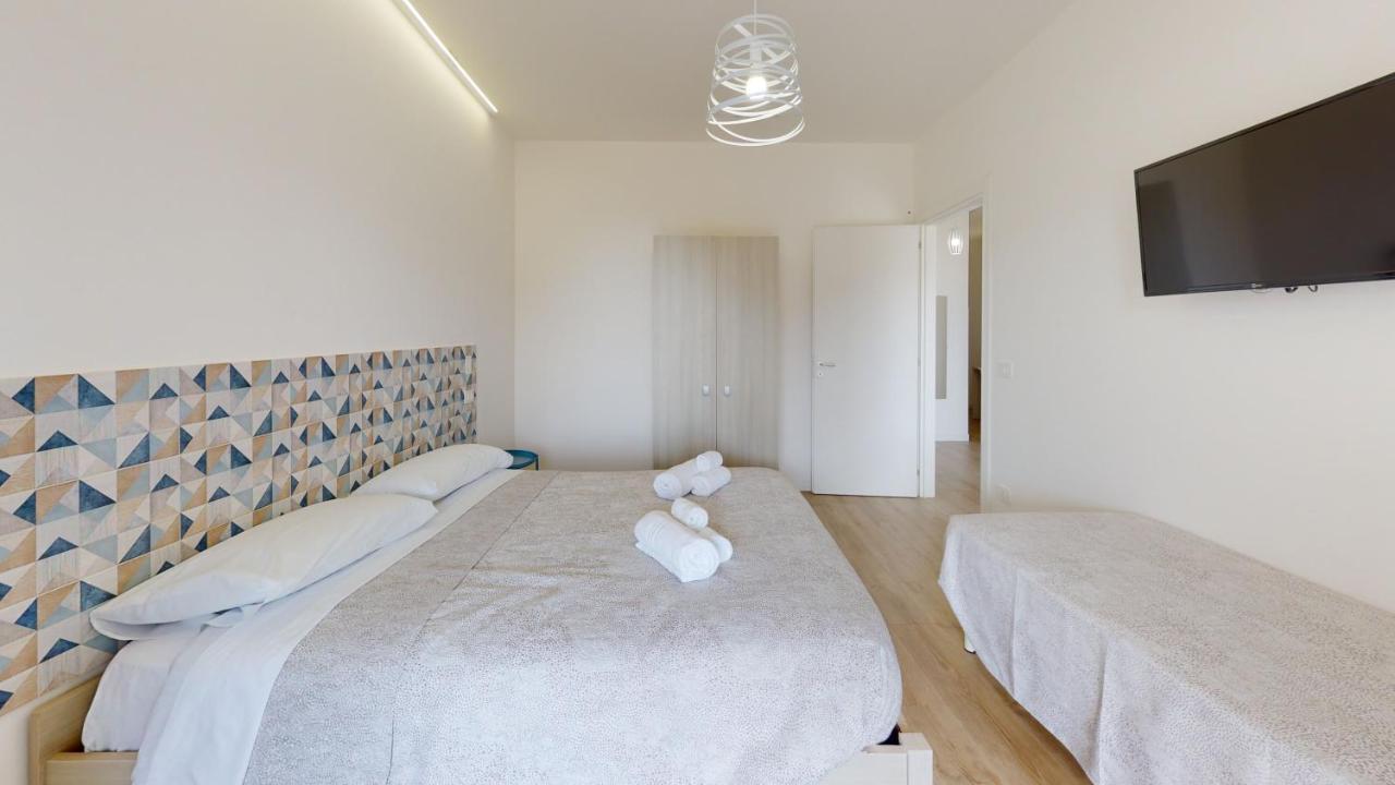 Accomodati B&B Marina di Gioiosa Ionica Exteriör bild