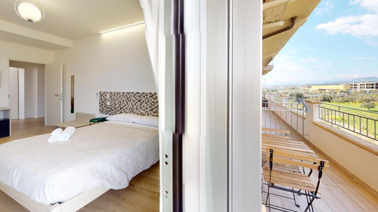 Accomodati B&B Marina di Gioiosa Ionica Exteriör bild
